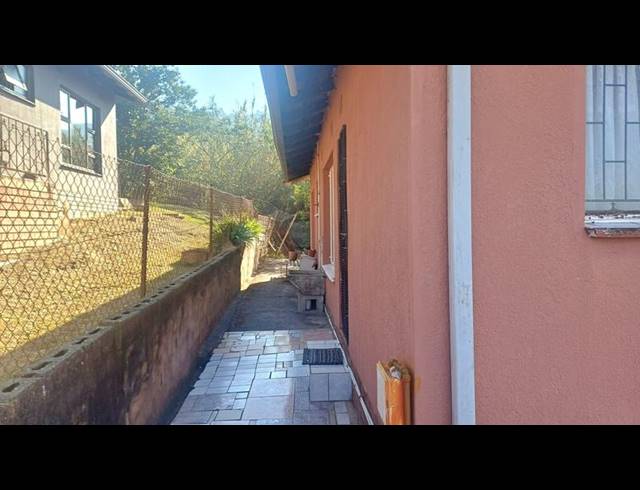 3 BEDROOM HOUSE FOR SALE IN BOMBAY HEIGHTS